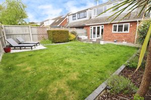 CHESTNUT WAY - click for photo gallery